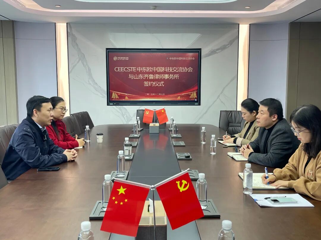 7de6d34ed5a4932fb3171eeb81cf775d.jpg 7de6d34ed5a4932fb3171eeb81cf775d.jpg