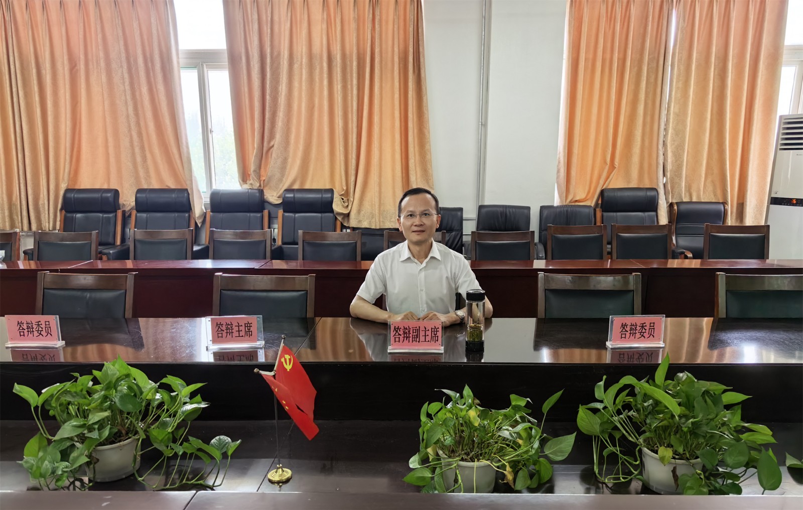 842cdff76876de330c510aebee956e7b.jpg
